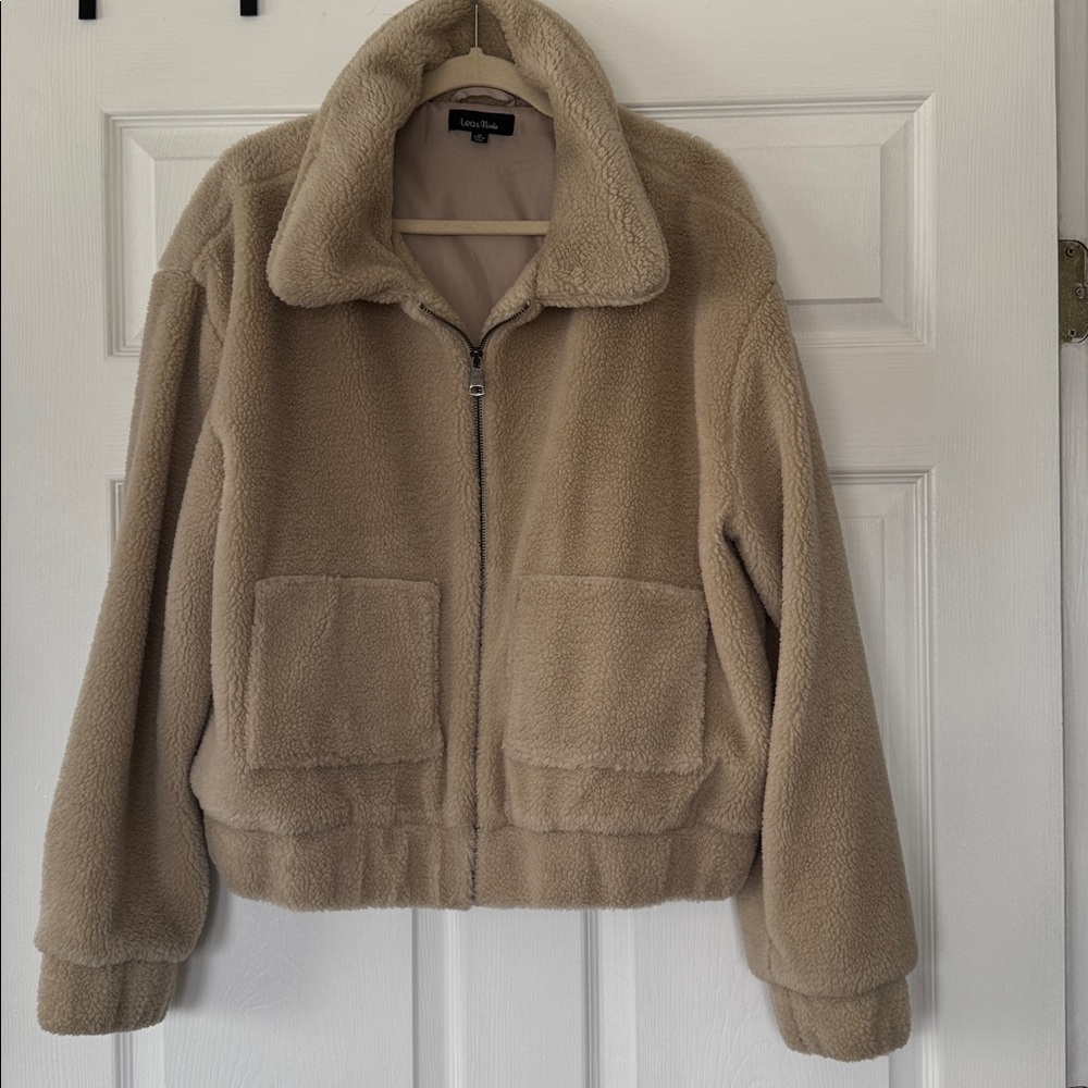 SAKS/LEA & VIOLA Oversized Beige Teddy Bomber Jacket - Size Medium